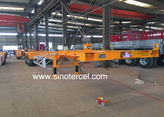Tùy chỉnh 3 trục Flatbed Semi Trailer 6880mm 1310mm Wheel Base