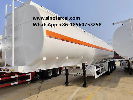 45000 Lit dung lượng bể nhiên liệu bán trailer với van giảm áp và thiết bị chống tĩnh